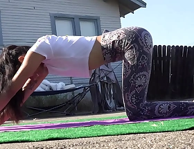 Sexy Yoga Pants Workout