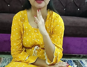 Himachali audio, Well done Indian Bhabhi forced herself on her brother-in-law, abused him and made him release his pussy in make an issue of hills