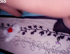 Hot plus wild Mexican infant with a juicy ass playing with a massive fake penis plus a tight anal plug. She’s Dafri, your irresistible sexy stepsister.