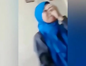 Bokep Indonesia Jilbab Irrumation Malu-Malu - pornxxx bokephijab2021