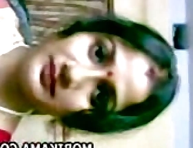 Sexy aunty showing boobs